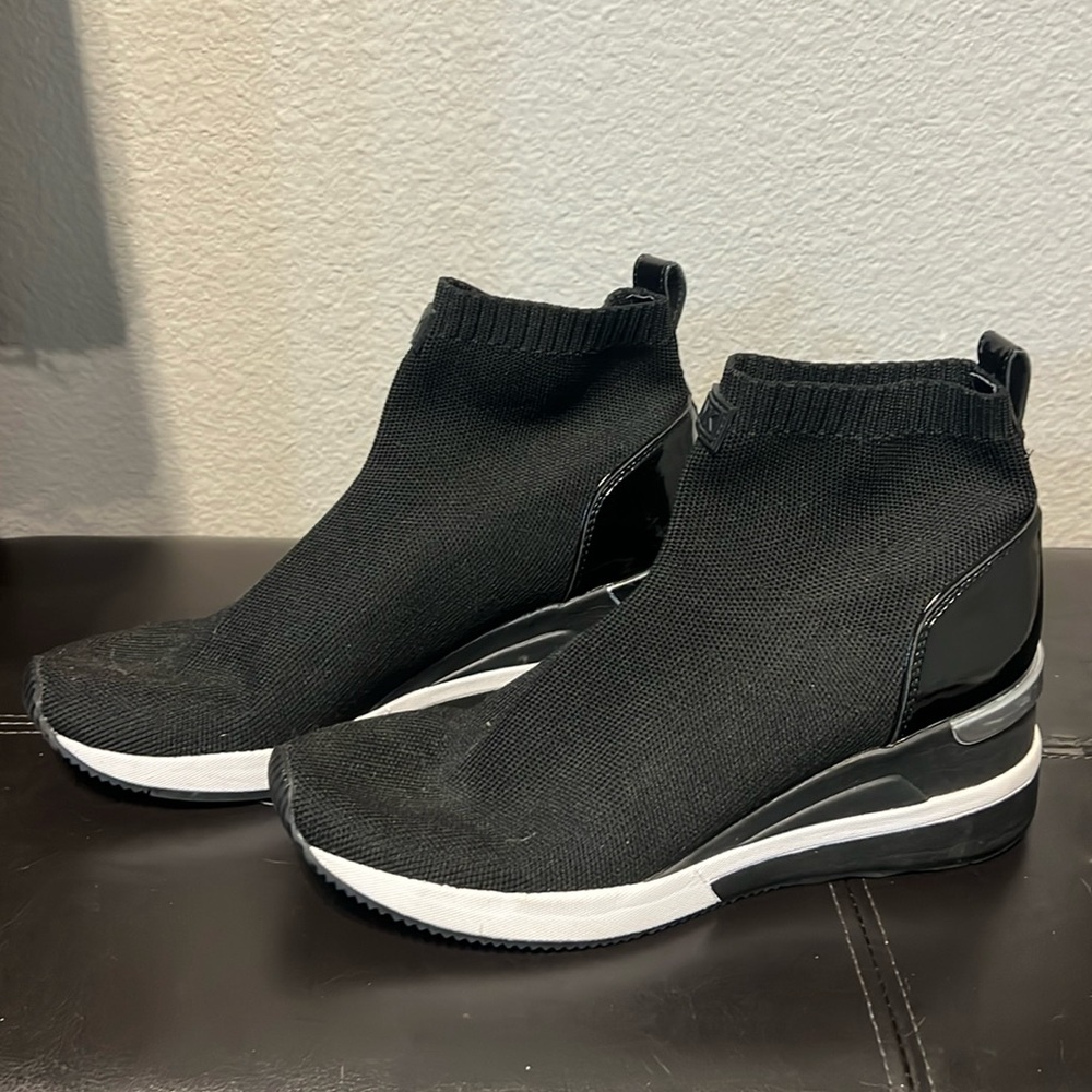 Michael Kors Skyler Bootie Stretch-Knit Sock Wedge Sneaker Women's Size 9